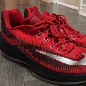 Nike Air Max Infuriate Low Red and Black Size 12